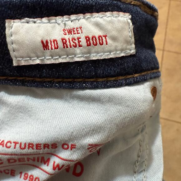 Lucky Brand Sweet Mid Rise Boot Cut Stretch Jeans in Agate Blue Wash Size 10/30 - Picture 13 of 13